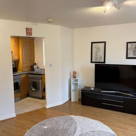 Newly Refurbished Flat In Kings Heath Apartment Birmingham Exterior photo