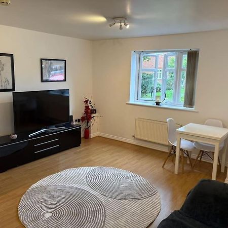 Newly Refurbished Flat In Kings Heath Apartment Birmingham Exterior photo