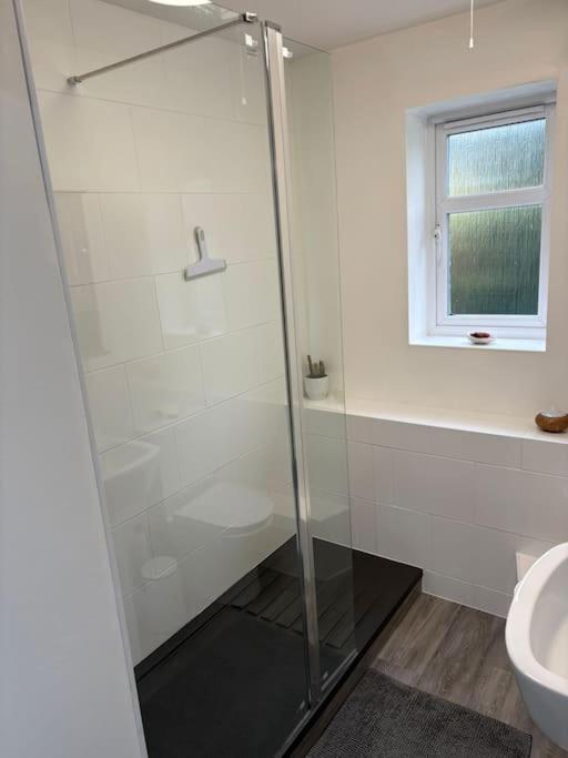 Newly Refurbished Flat In Kings Heath Apartment Birmingham Exterior photo